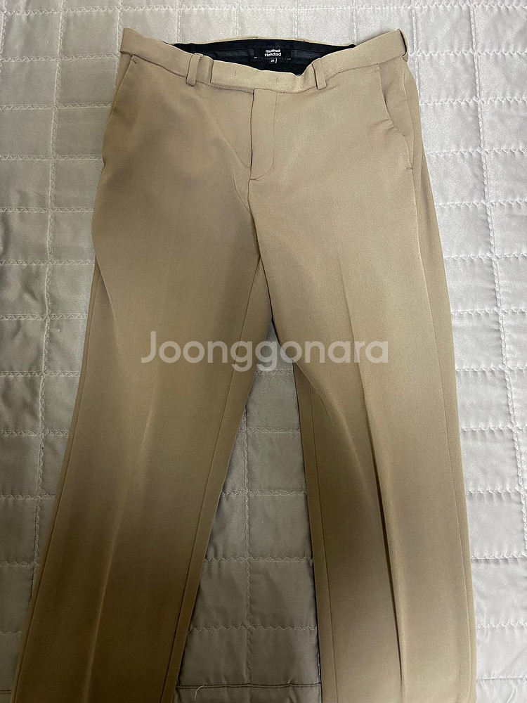 무신사스탠다드 테이퍼드 슬랙스 31사이즈 더스티 베이지--1
