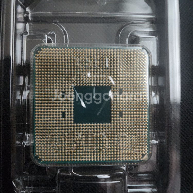 AMD Ryzen7 5700x--1