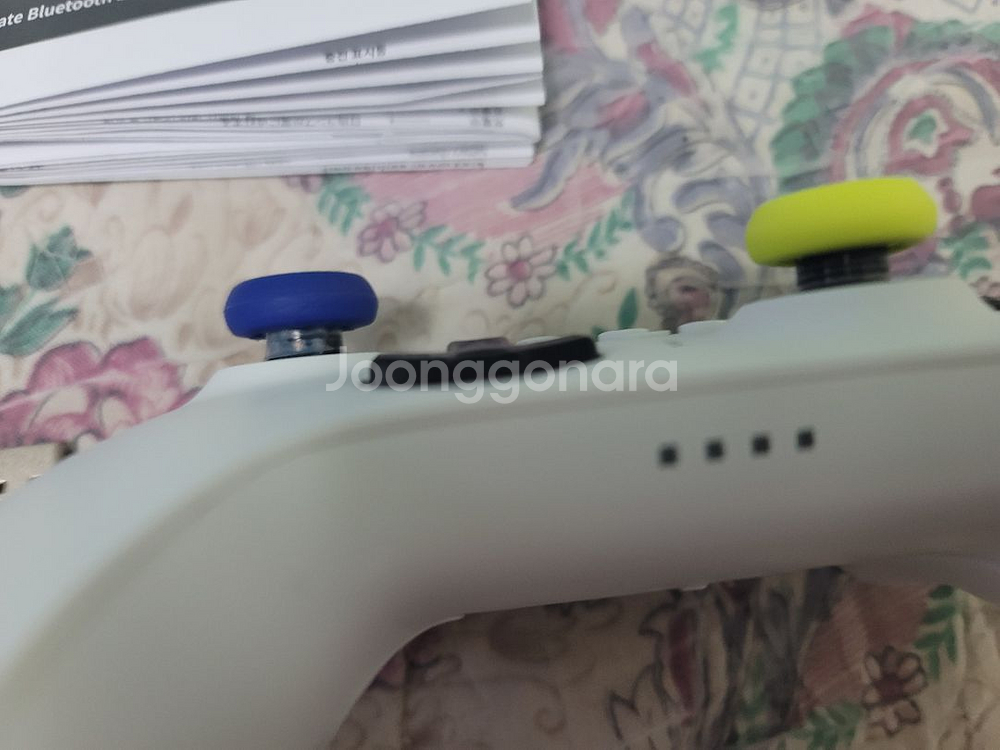 8bitdo ultimate ns 컨트롤러 판매합니다.--1