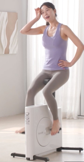 오버더바이크 접이식 실내 자전거 이미지