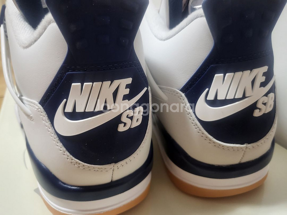 나이키 sb x 에어조던4--3