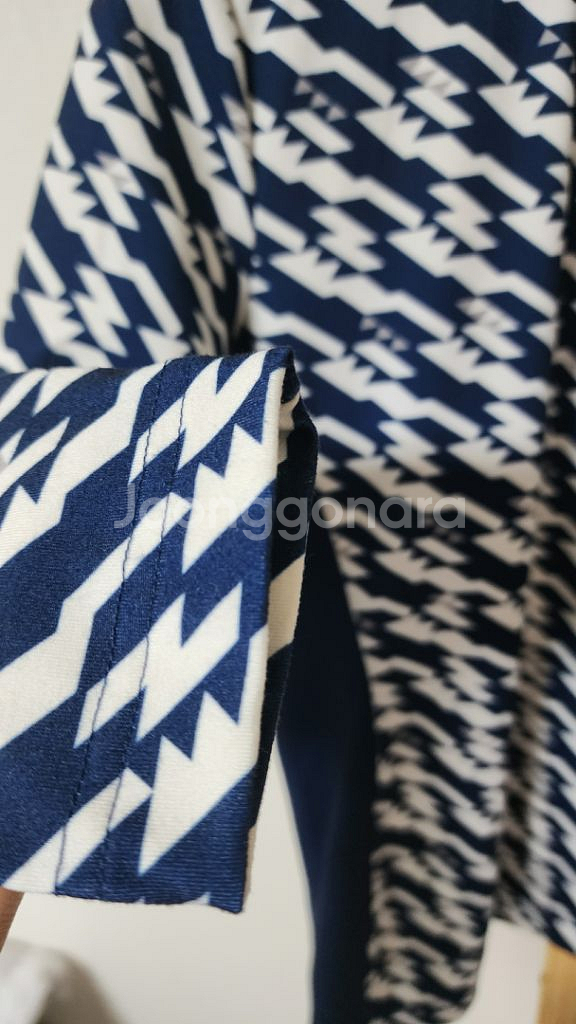 루이까스텔 여성 터틀넥 긴팔(90)--5