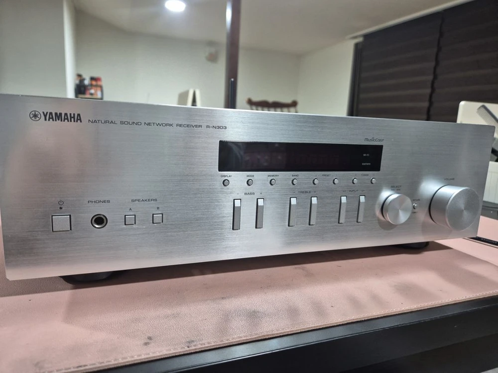 야마하 네트워크 리시버 R-N303 가격인하 이미지
