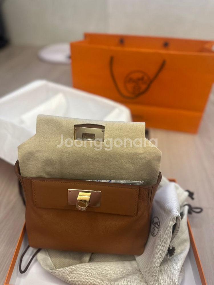 [새제품/정가이하양도] 에르메스 뉴 켈리 2424 21--2