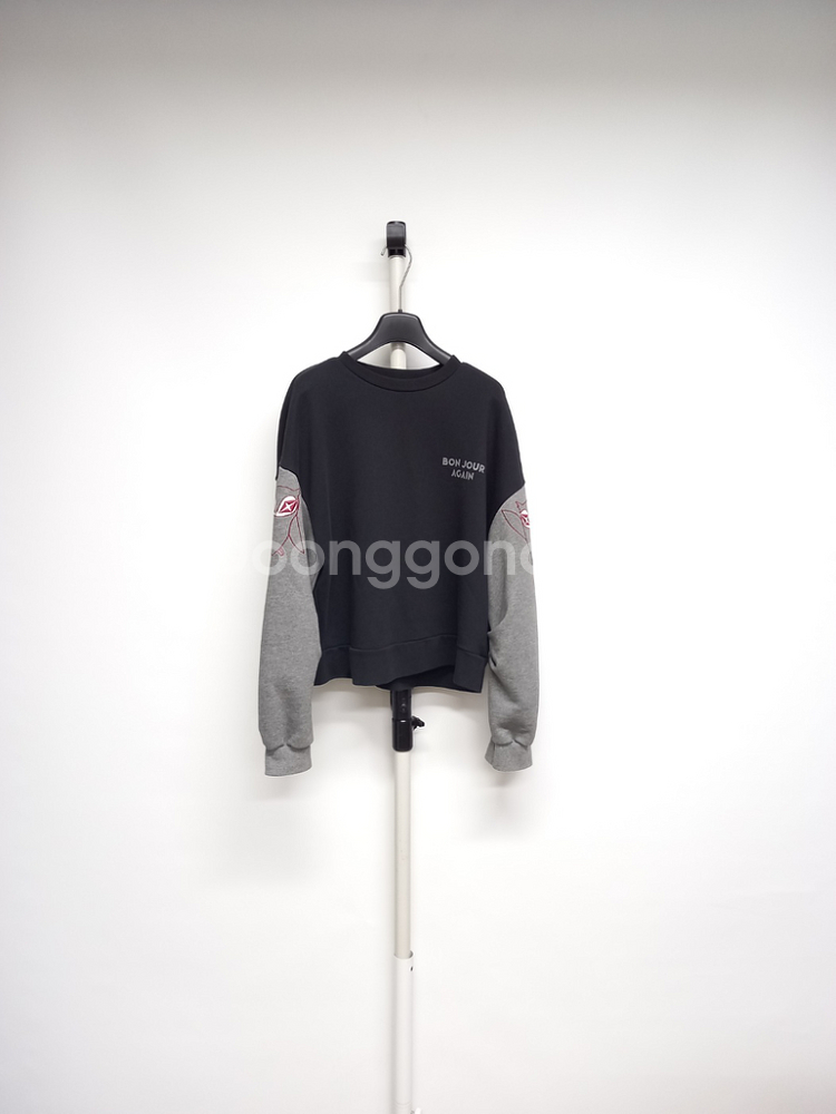 럭키슈에뜨 춘추동 맨투맨 55-77--0