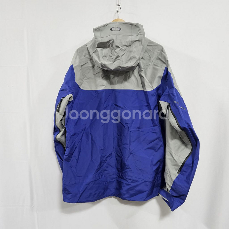 오클리 프로 고어텍스 점퍼 XL--1