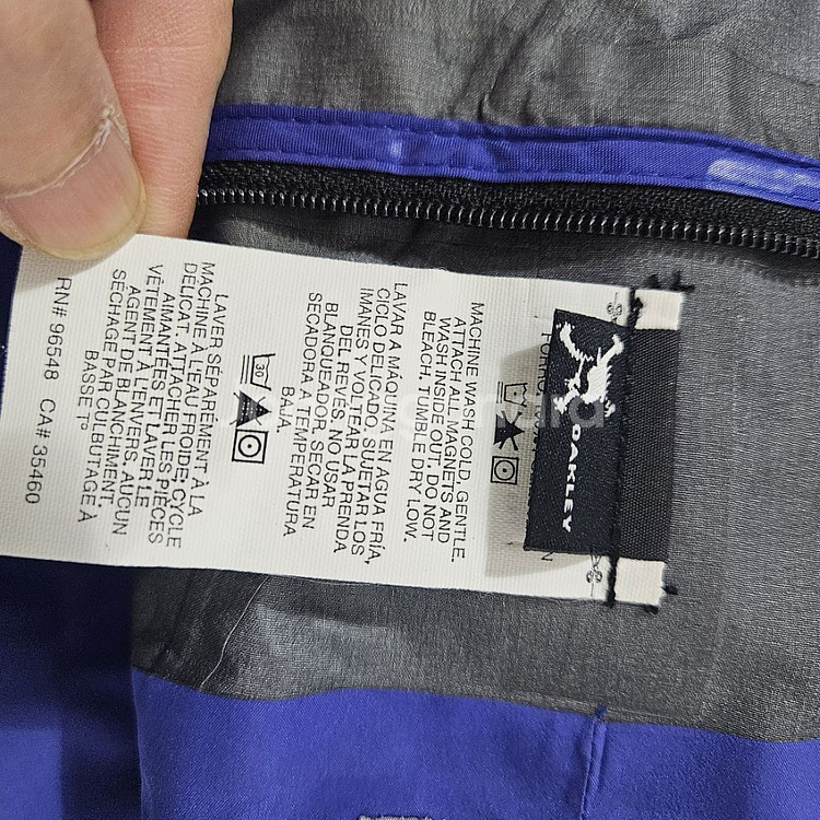 오클리 프로 고어텍스 점퍼 XL--3