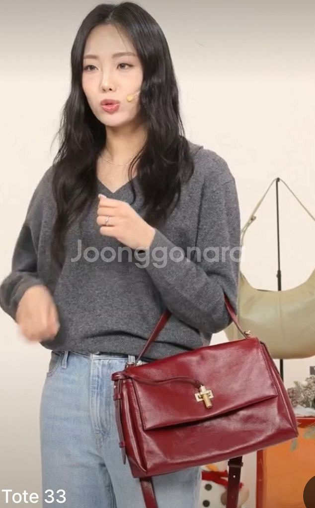새상품 쿠론 페르미어 토트 33사이즈 블랙--8