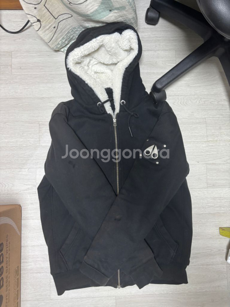 무스너클 버니스웨터--1