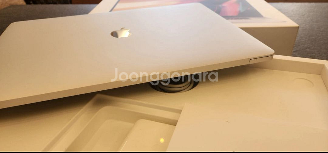2020(A2141)맥북프로16인치 i9 8코어 램32--2