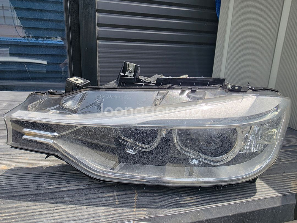 bmw f30 오른쪽 헤드라이트--0