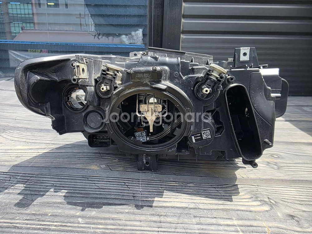 bmw f30 오른쪽 헤드라이트--2