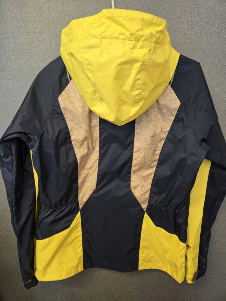 아이더 등산점퍼 (봄.가을용) 이미지