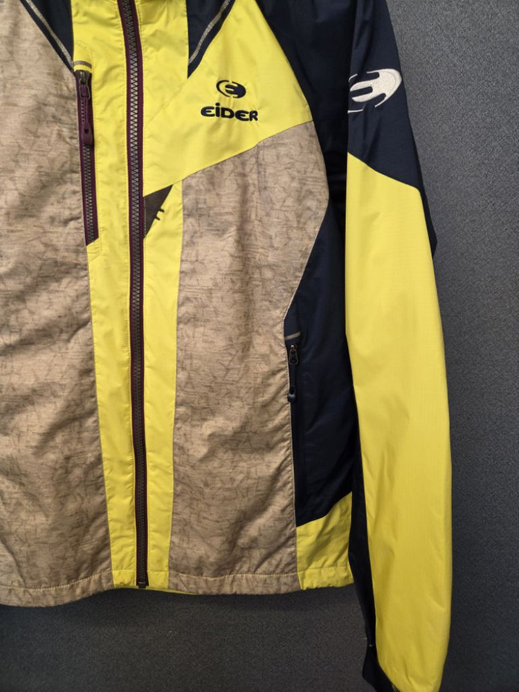 아이더 등산점퍼 (봄.가을용) 이미지