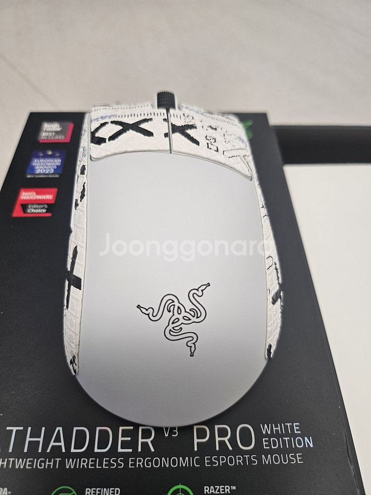 데스에더v3 pro 화이트--2
