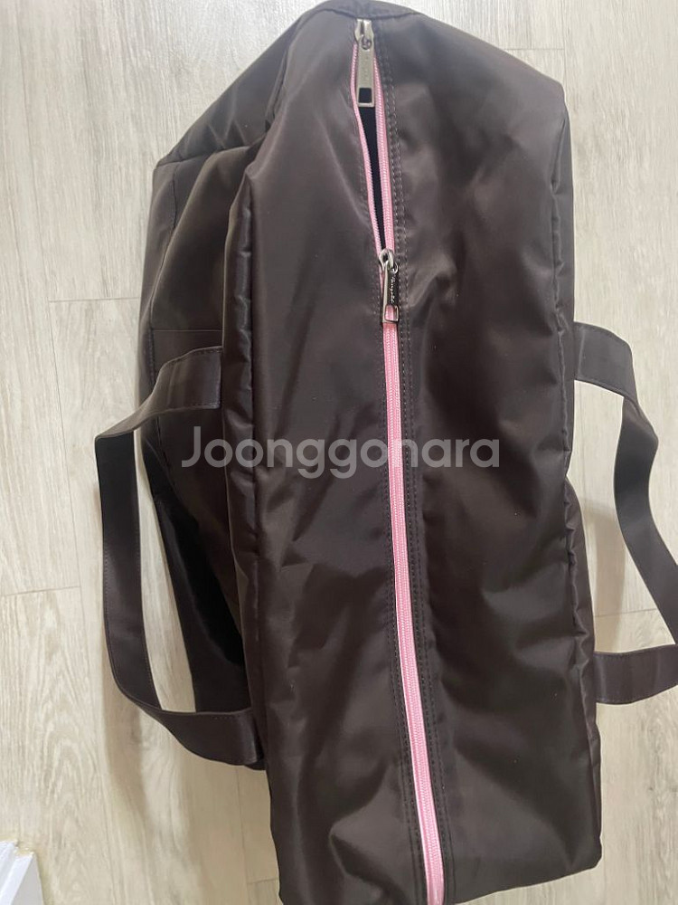 봉긋 러너백 판매해요--8
