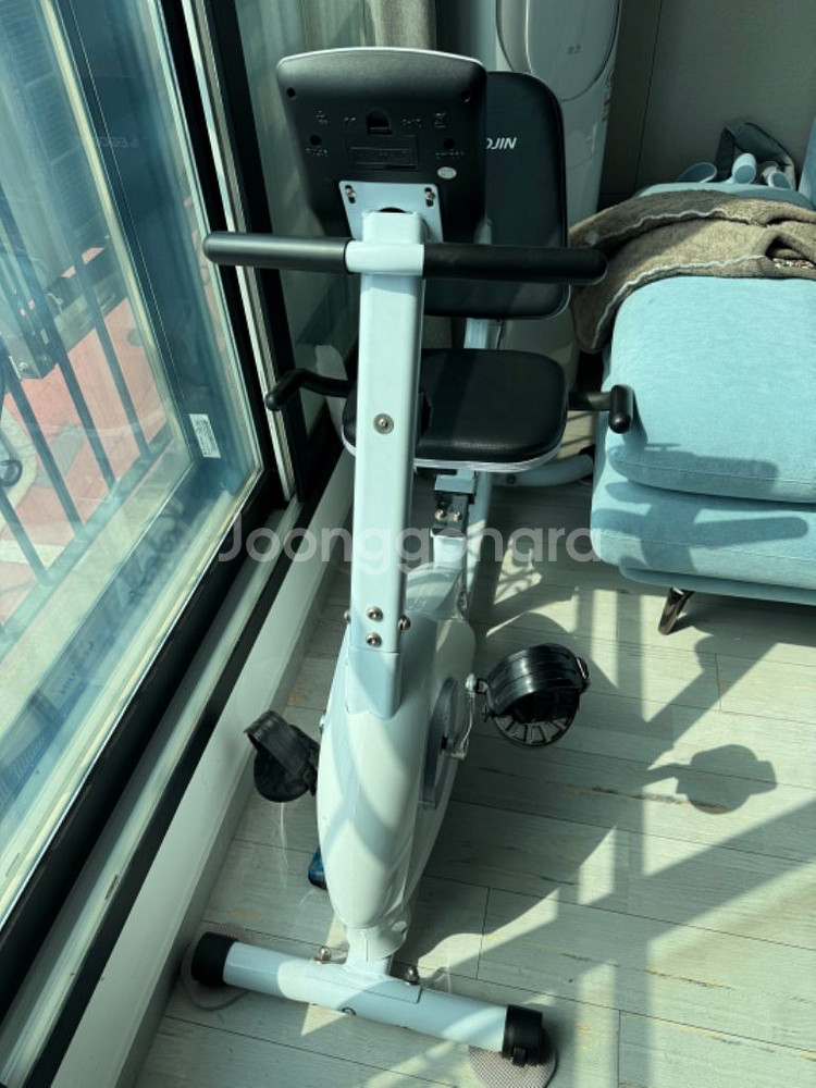 아고진 좌식 실내자전거--1