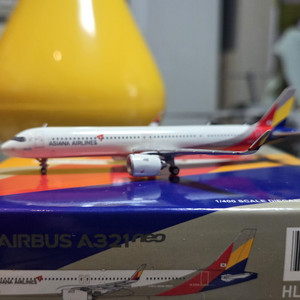 Asiana Airlines A321-NEO 1:400