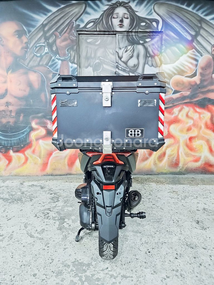 포르자350CC/23년식/81095KM/2채널블랙박스/--4