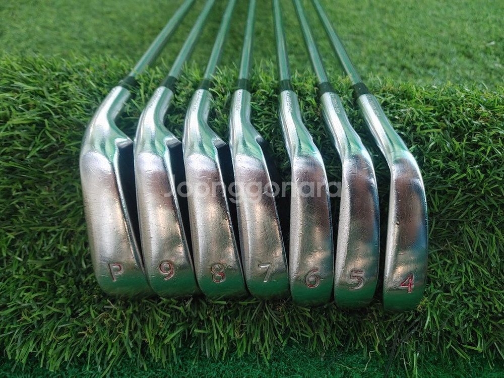 이와키 바라쿠다2 연찰단조아이언/4P/7i/950R--3