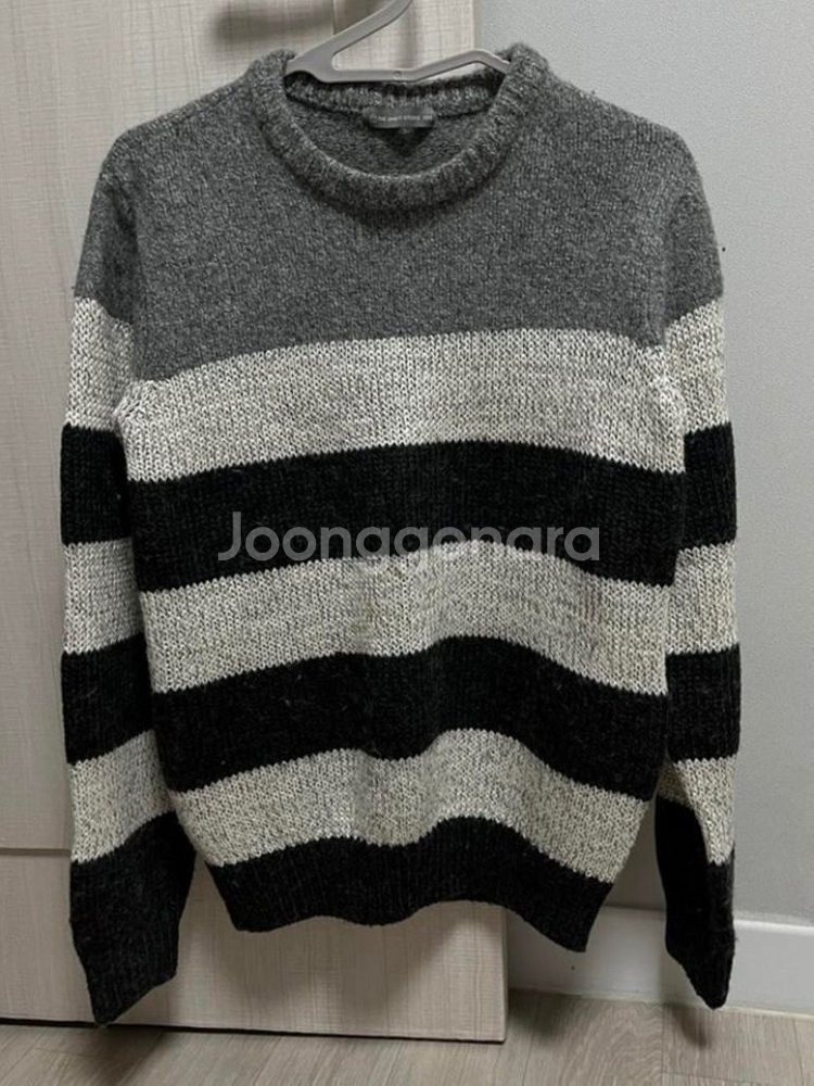 (100) 남성 스트라이프 울 니트 두번 착용--0