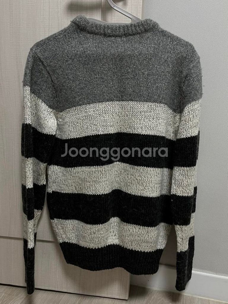 (100) 남성 스트라이프 울 니트 두번 착용--1