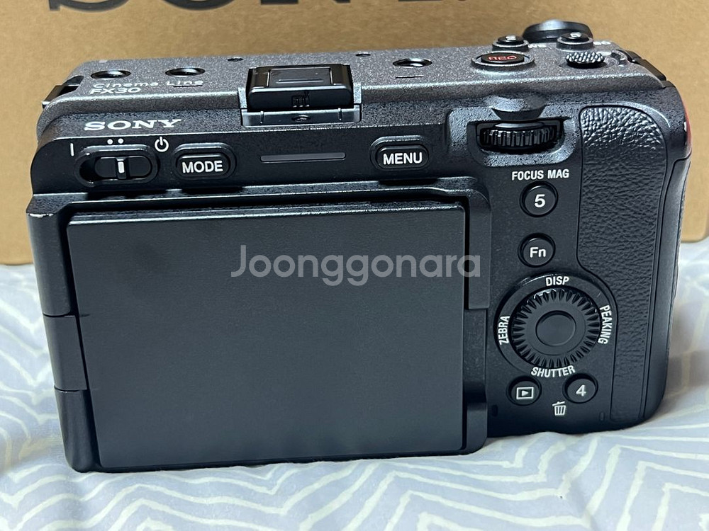 FX30 + 추가배터리 2EA 충전기1EA--3