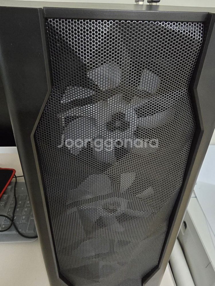 고사양 pc본체 판매합니다.사양은 사진 참고하시면됩니다--1