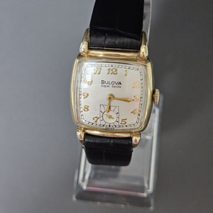 Bulovaㆍ남녀공용 수동태엽식 가죽시계 /SWIS