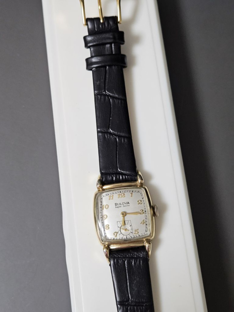 Bulovaㆍ남녀공용 수동태엽식 가죽시계 /SWIS--2