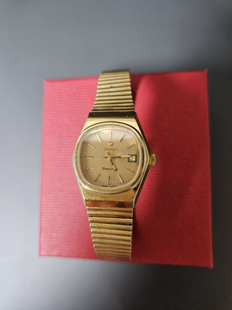 빈티지 Rado 여성용 올금장 수동태엽식 메탈 시계/S--1