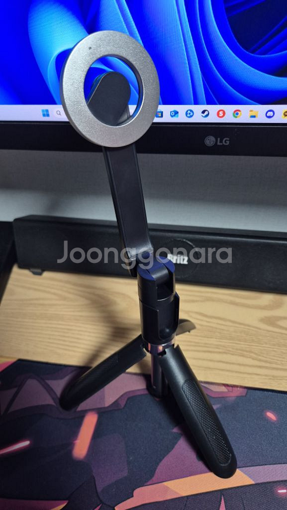 맥세이프 스마트폰 카메라 거치대 팝니다.--0