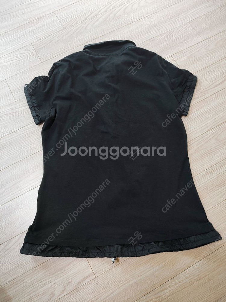 몽클레어 정품 여성용 반팔티셔츠 XL--1