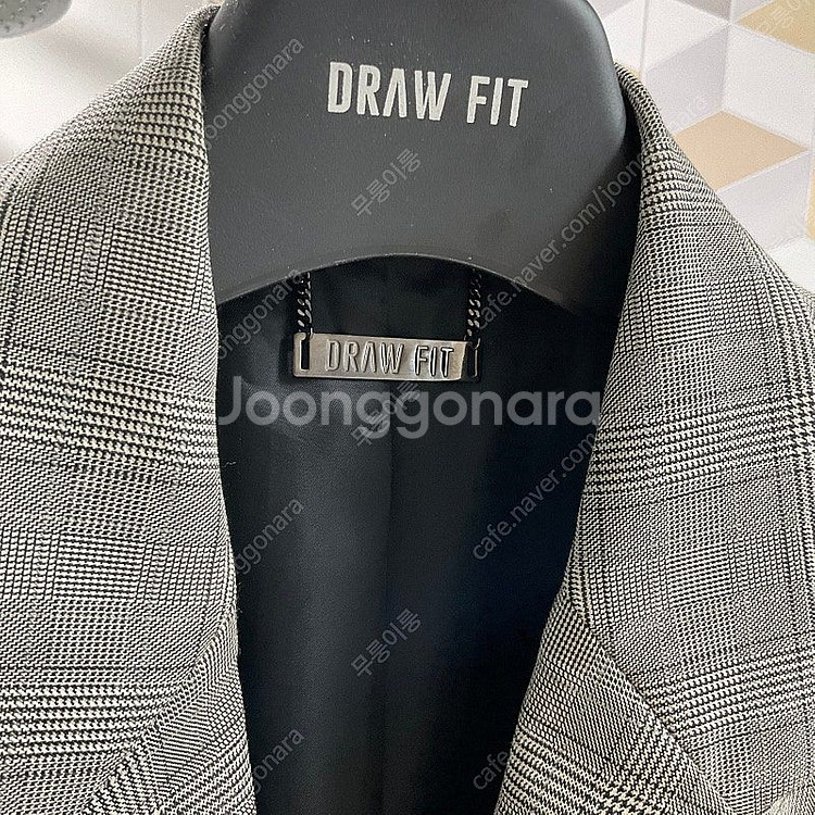 [XL] 드로우핏 오버사이즈 미니멀 체크 블레이저--1