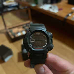 지샥 머드맨 올리브컬러 판매합니다!