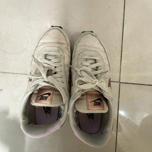 나이키 데이브레이크 240