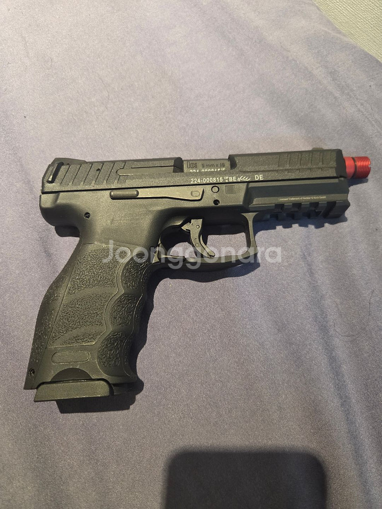 VFC VP9 장난감총 팝니다--3
