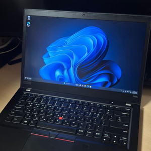 thinkpad t490s 판매합니다 i5 16gb