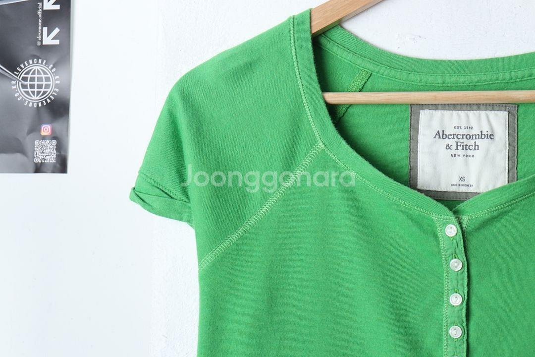 W(XS-M) 아베크롬비 반팔 티셔츠 연그린 브이넥--2