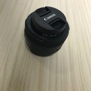캐논 단렌즈 50mm F1.8