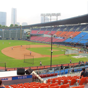 4/26 롯데vs두산 3루 오렌지 220블럭 2연석