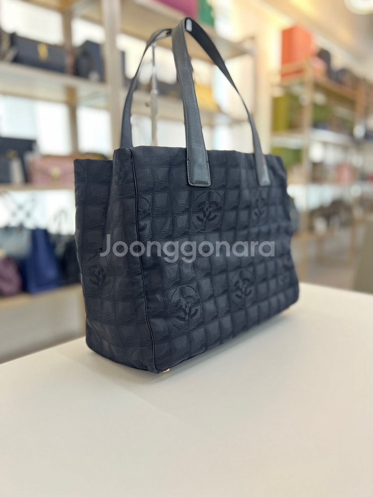 샤넬 빈티지 트래블 나일론 블랙 쇼퍼백 8030949--1