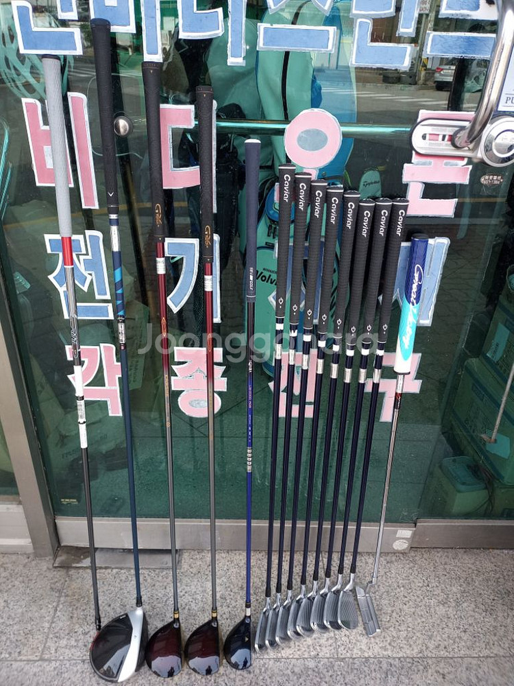 드라이버(샤프트2개): 테일러메이드 M4 10.5도 S--3