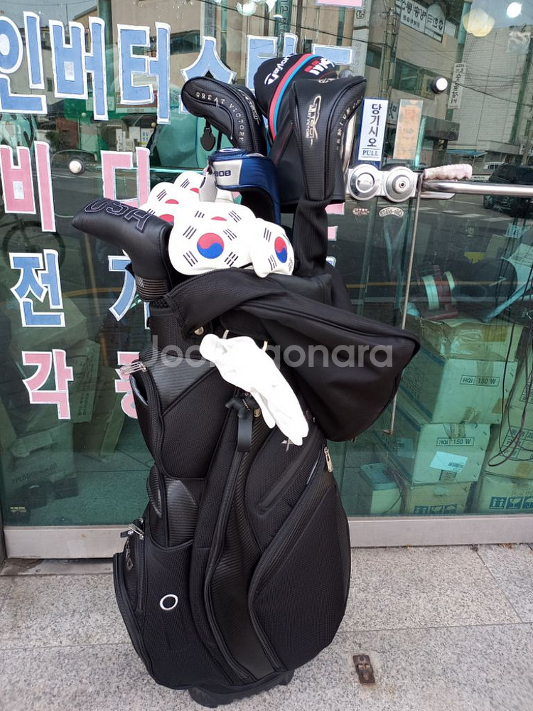 드라이버(샤프트2개): 테일러메이드 M4 10.5도 S--6