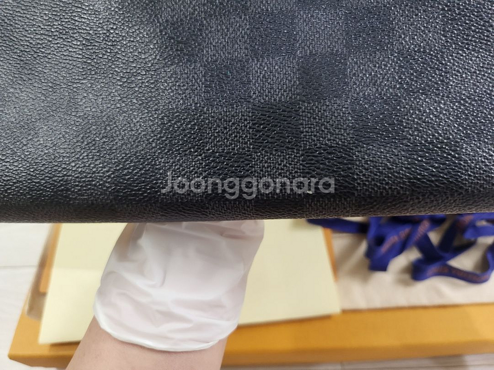 정품 루이비통 다미에 그라파이트 포쉐트 주르 gm클러치--3