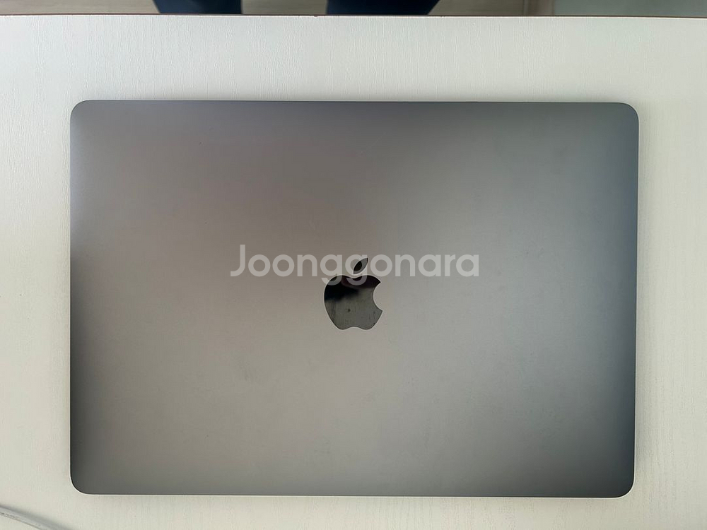 맥북에어 13인치 8GB M1칩--0