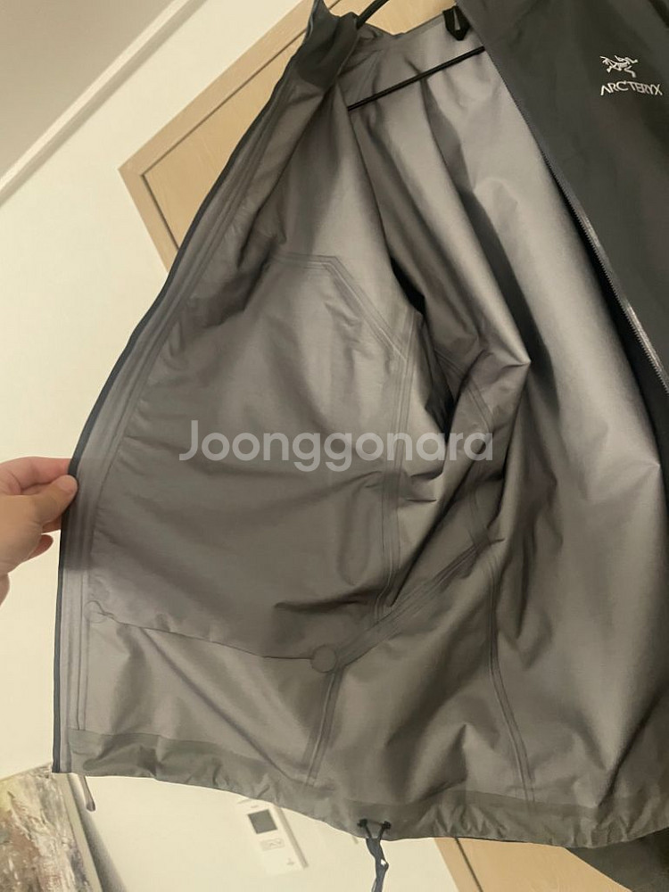 아크테릭스 베타 클라우드 사이즈 L 판매합니다--4