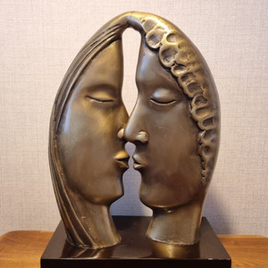 (동 브론즈작품) 오병근작가의 첫키스 - 높이 34cm