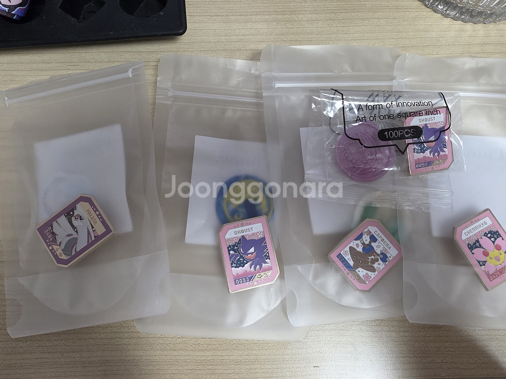 이삭 포켓몬 뱃지 펄기아 고우스트 카포에라 체리꼬 팝니--0