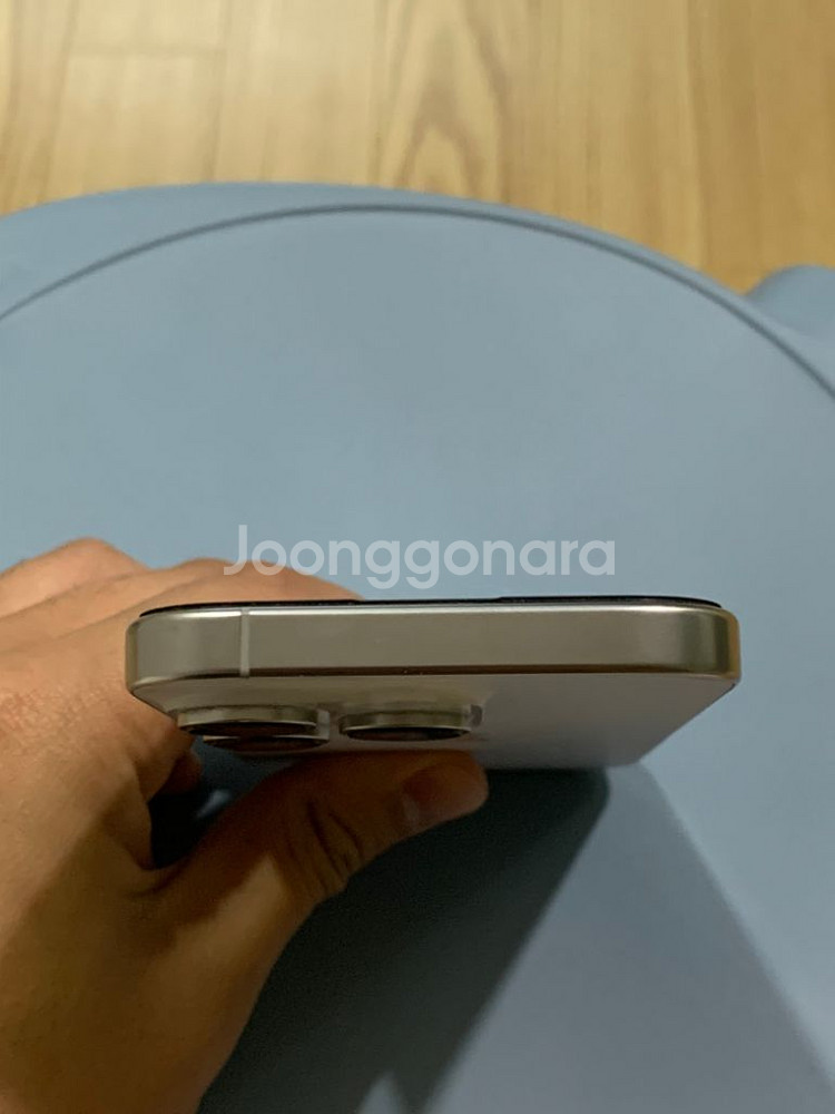 아이폰 16 pro 화이트--5